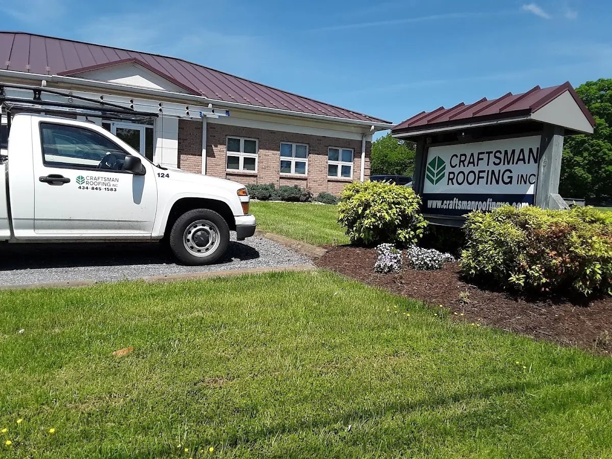 Quality Gutter & Downspout Repair by experienced craftsmen in Belgrade